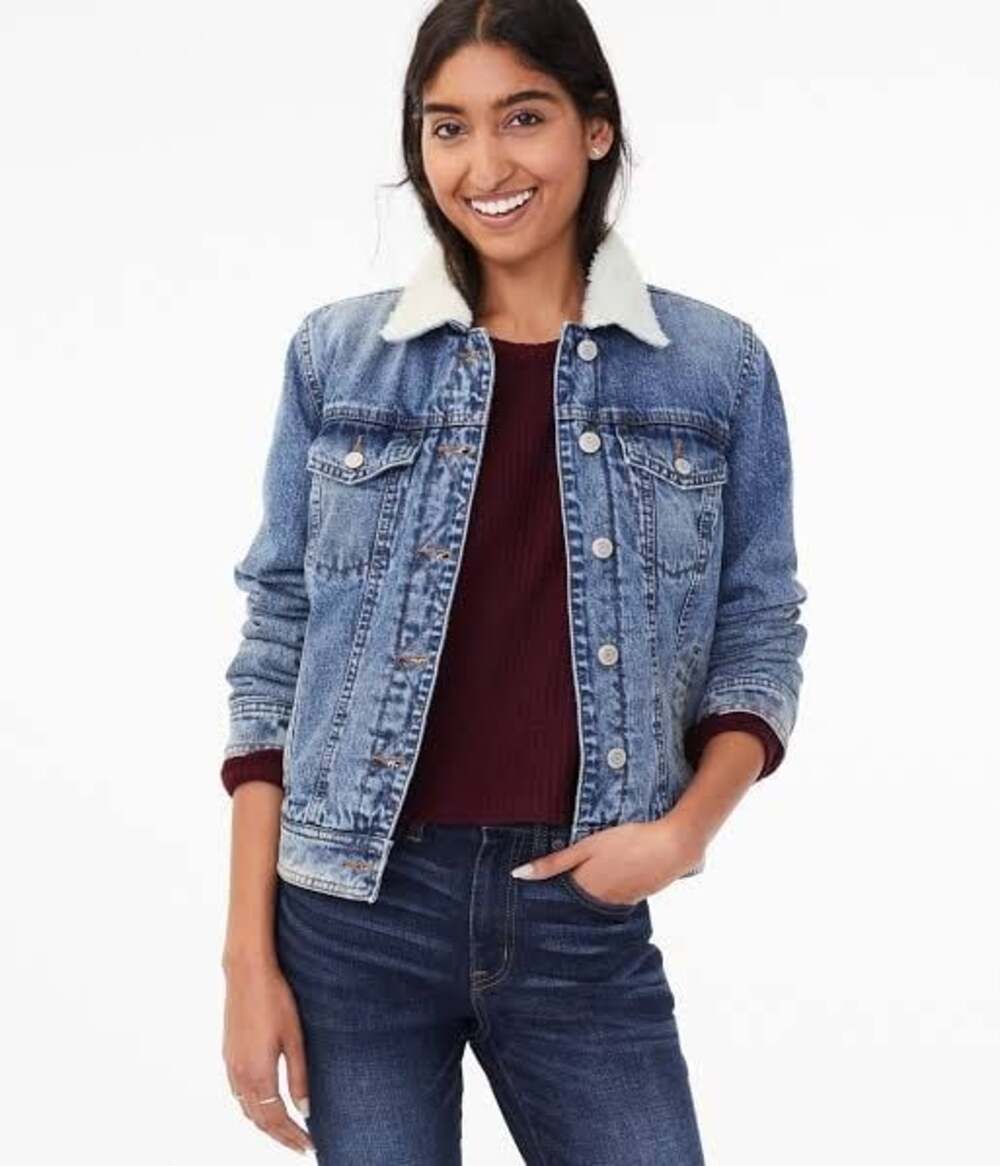 VS PINK Unveil Women's Sherpa-Lined Denim Jacket